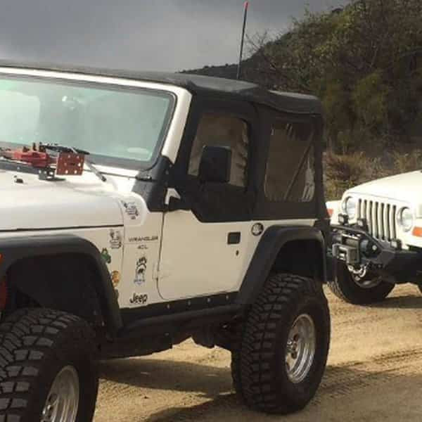 Juego De 6 Inyectores De Combustible Bosch Remanufacturados Para Jeep Wrangler TJ 4.0L (2005-2006) - UPGRADE